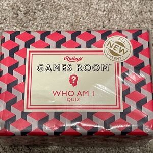 NWT Ridley's Games Room Who Am I Quiz Game Madewell